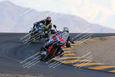 media/Oct-03-2022-Moto Forza (Mon) [[5f077a3730]]/Beginner Group/Session 5 (Turn 12)/